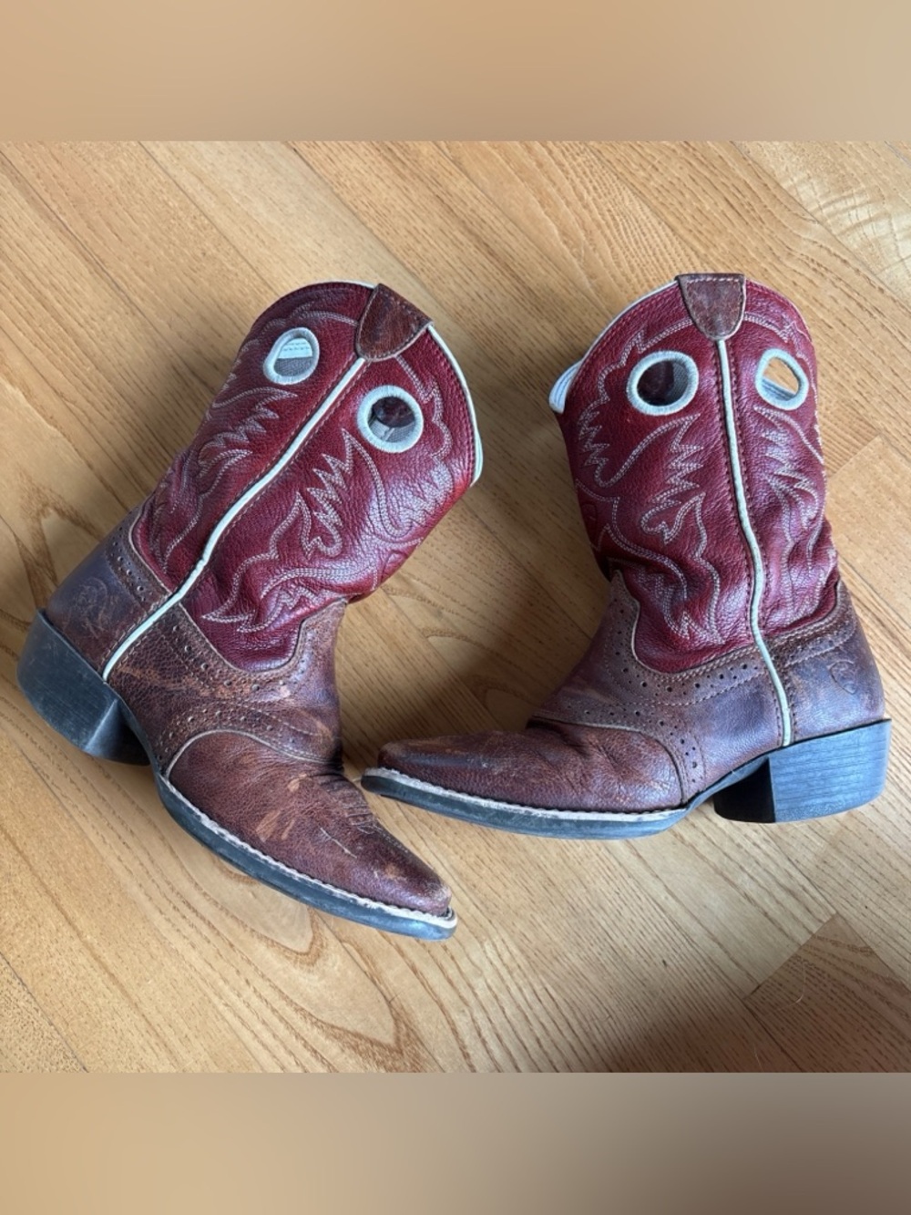 Ariat Heritage Roughstock Leather Boots Kids Sz 13 Western Tan Cherry Square Toe - Picture 5 of 11